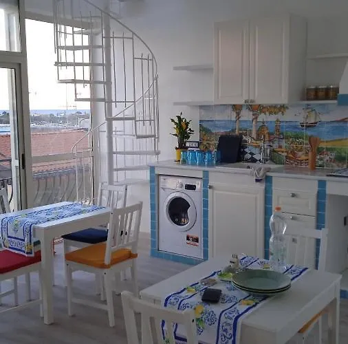 Donna Sicilia 2 Apartment Giardini Naxos